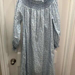 Dondolo Pencil  and Paper  smocked  collar Long Sleeve Dress size 1 missing belt
